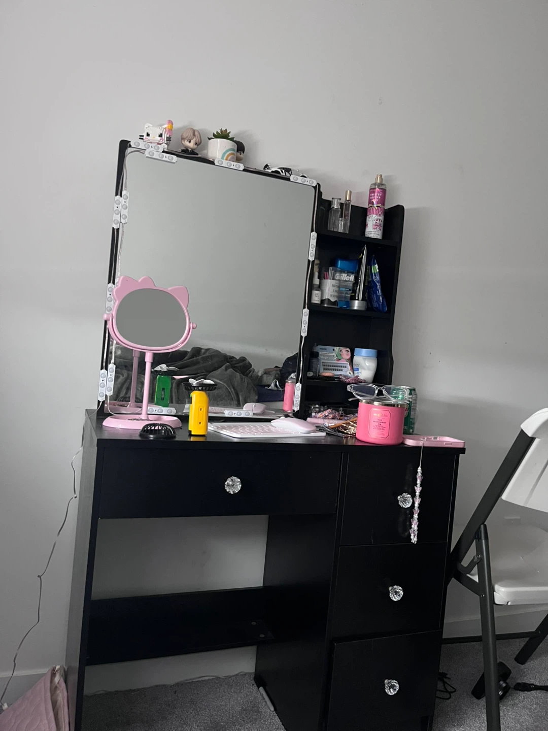 Vanity Desk with Mirror - photo 2