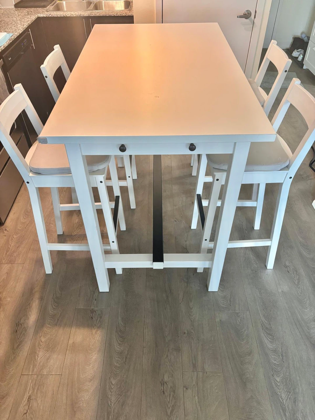 White Dining Table with 4 Stools
