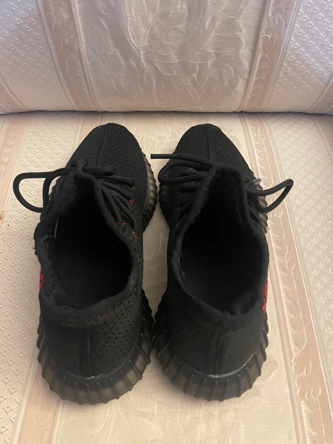 Adidas Yeezy Boost 350 V2 "Bred" - photo 5