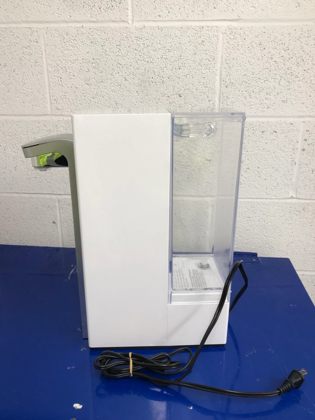 Brita Hub Compact – Instant Electric Water Filter (Space-Saving) - photo 3