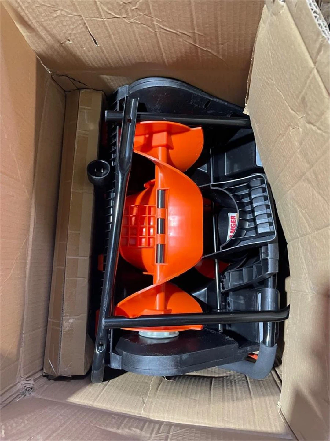 MaxLander Electric Snow Blower - 20 inch - photo 4