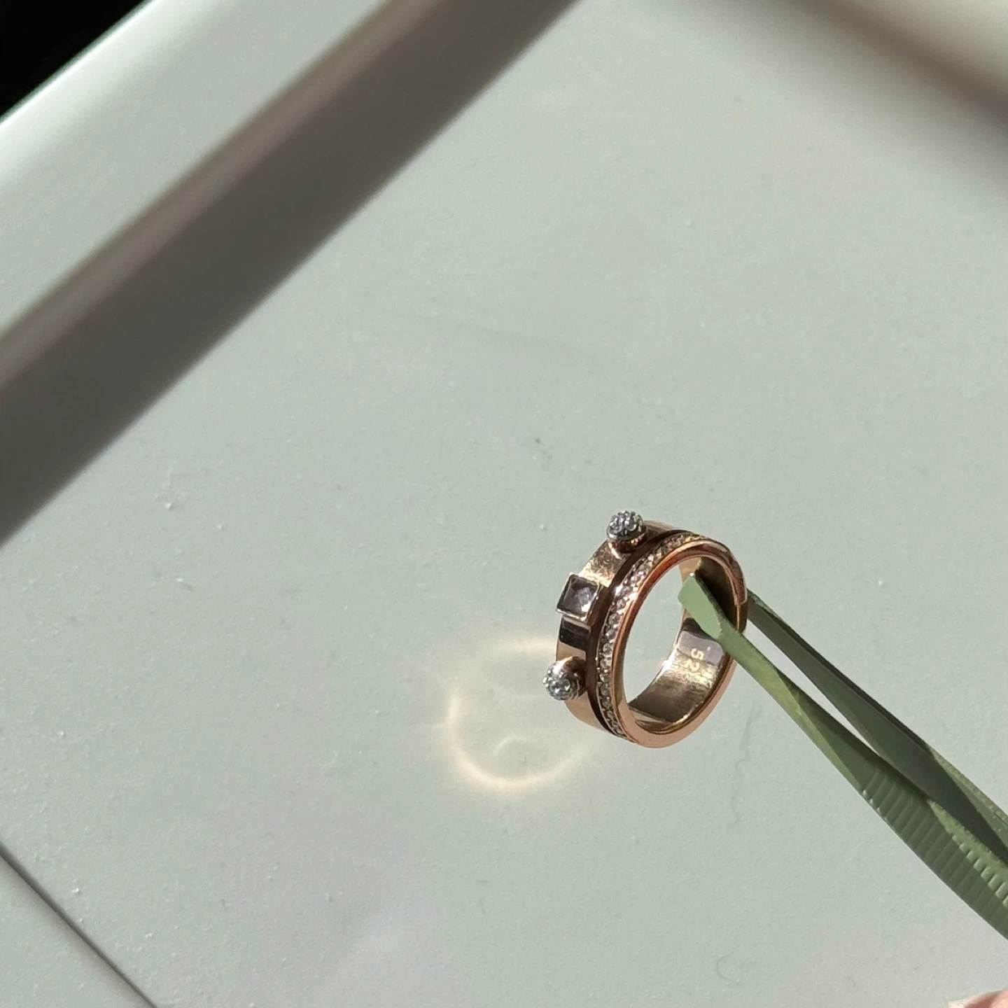 Swarovski Rose Gold Ring ‼️msg pickup time - photo 2
