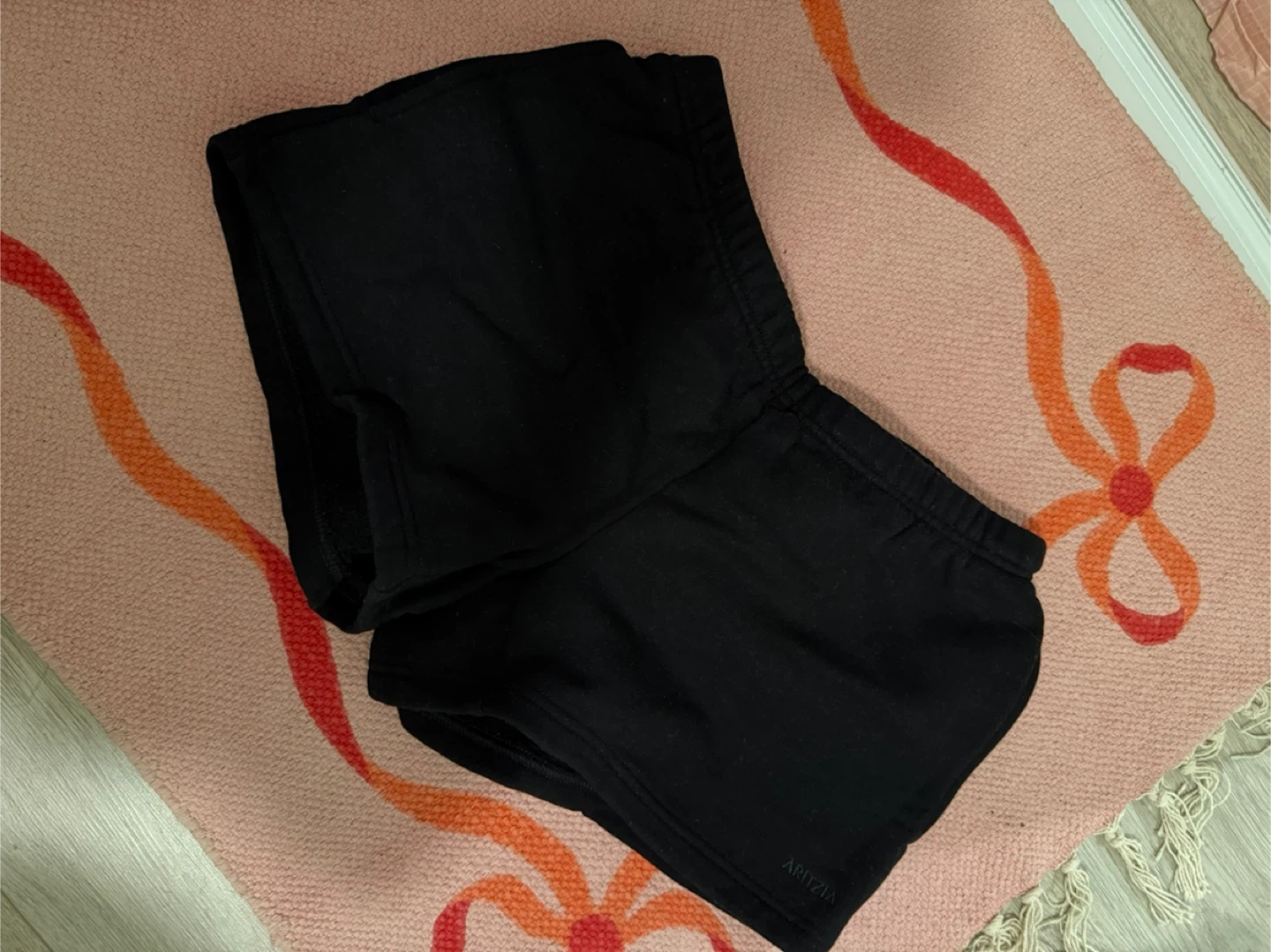 Aritzia Sweatfleece Boyfriend Fit Shorts Black XS