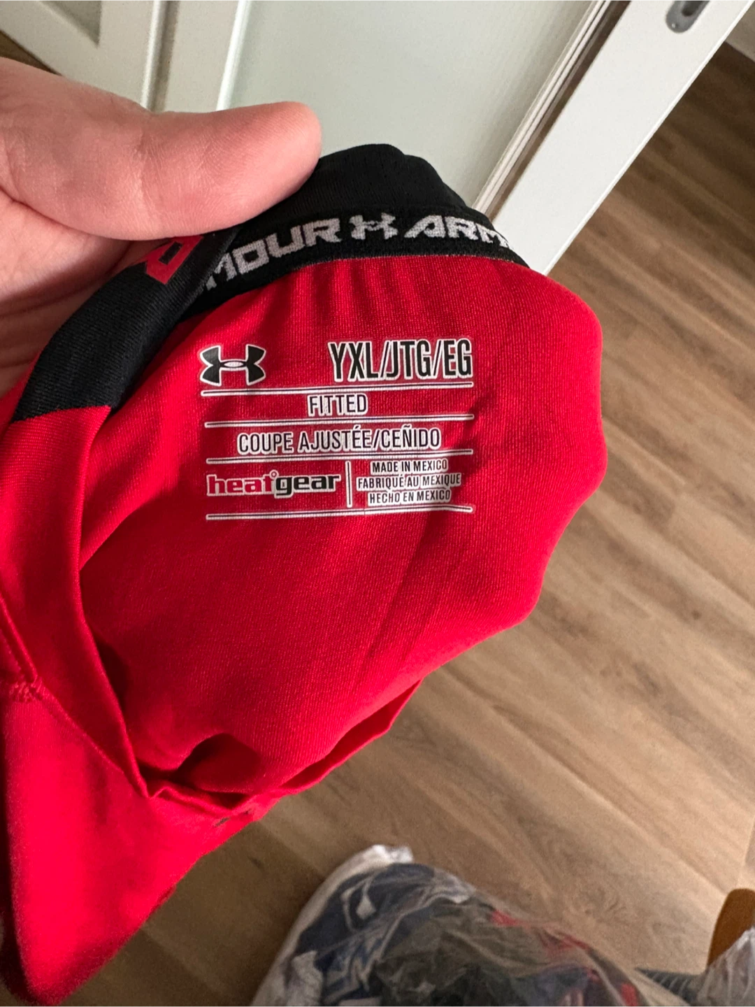 Under Armour HeatGear Red Athletic Shirt YXL - photo 3