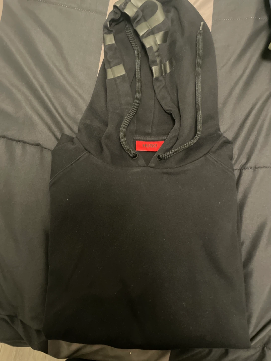 Bundle of 4 Hoodies: Adidas, HUGO, Gap - photo 3
