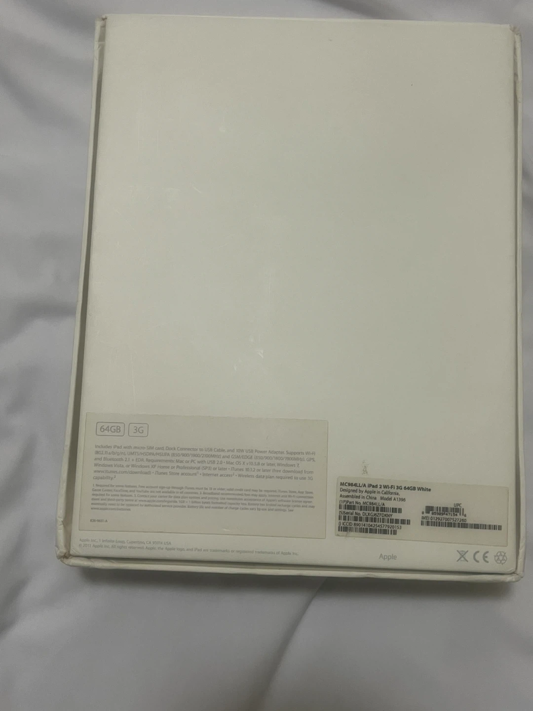 Apple iPad 2, 64GB, 3G, White - photo 5