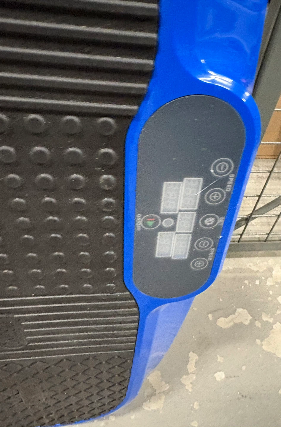 LifePro Vibration Plate Fitness Machine - photo 5