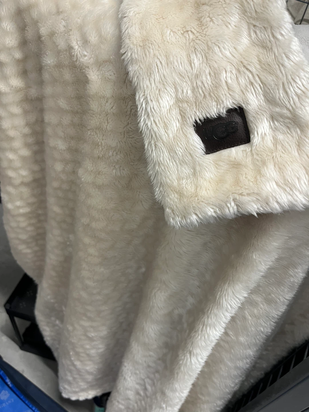 Ugg Plush Throw Blanket Cream - photo 4