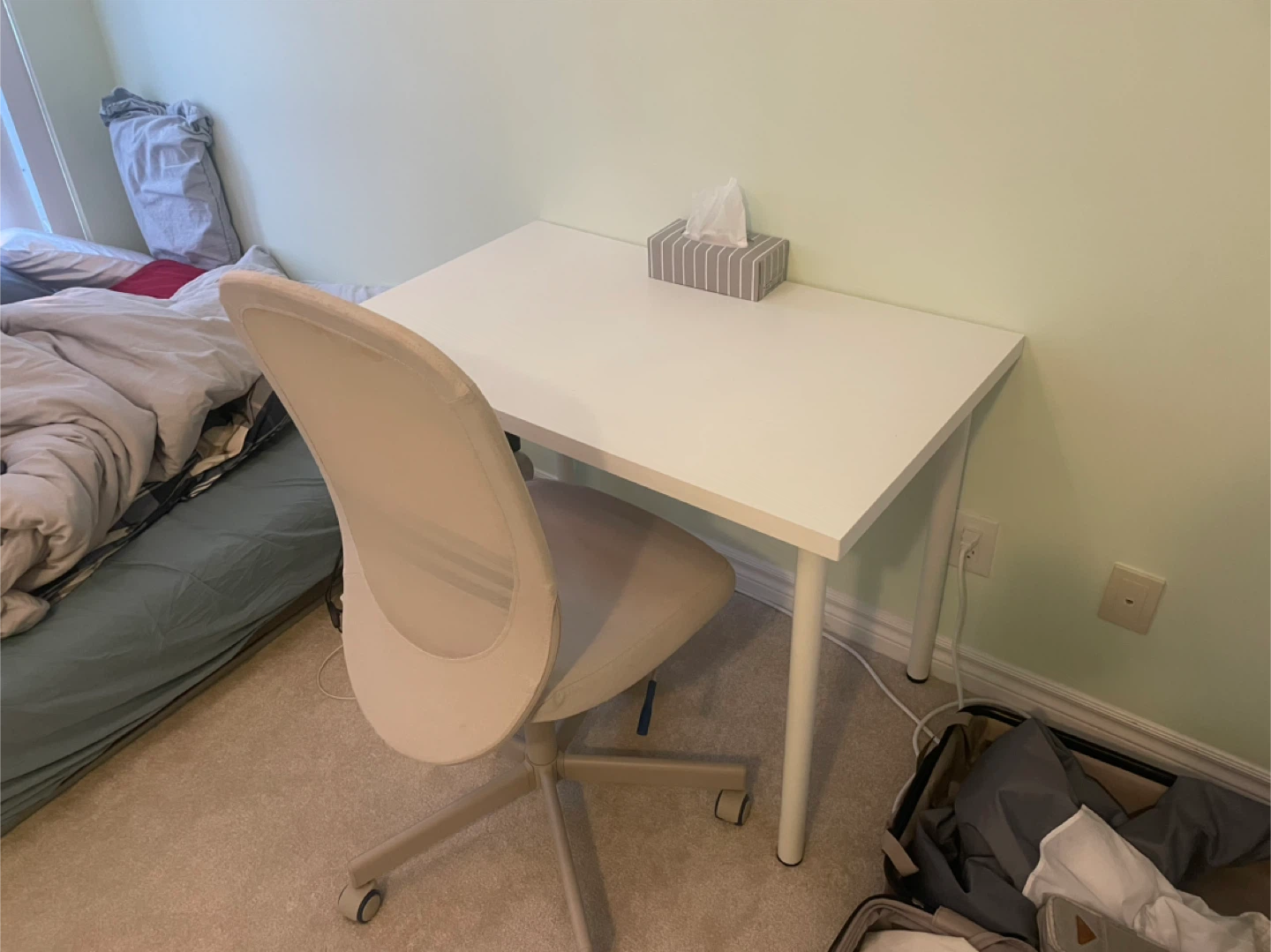 White desk with beige office chair
