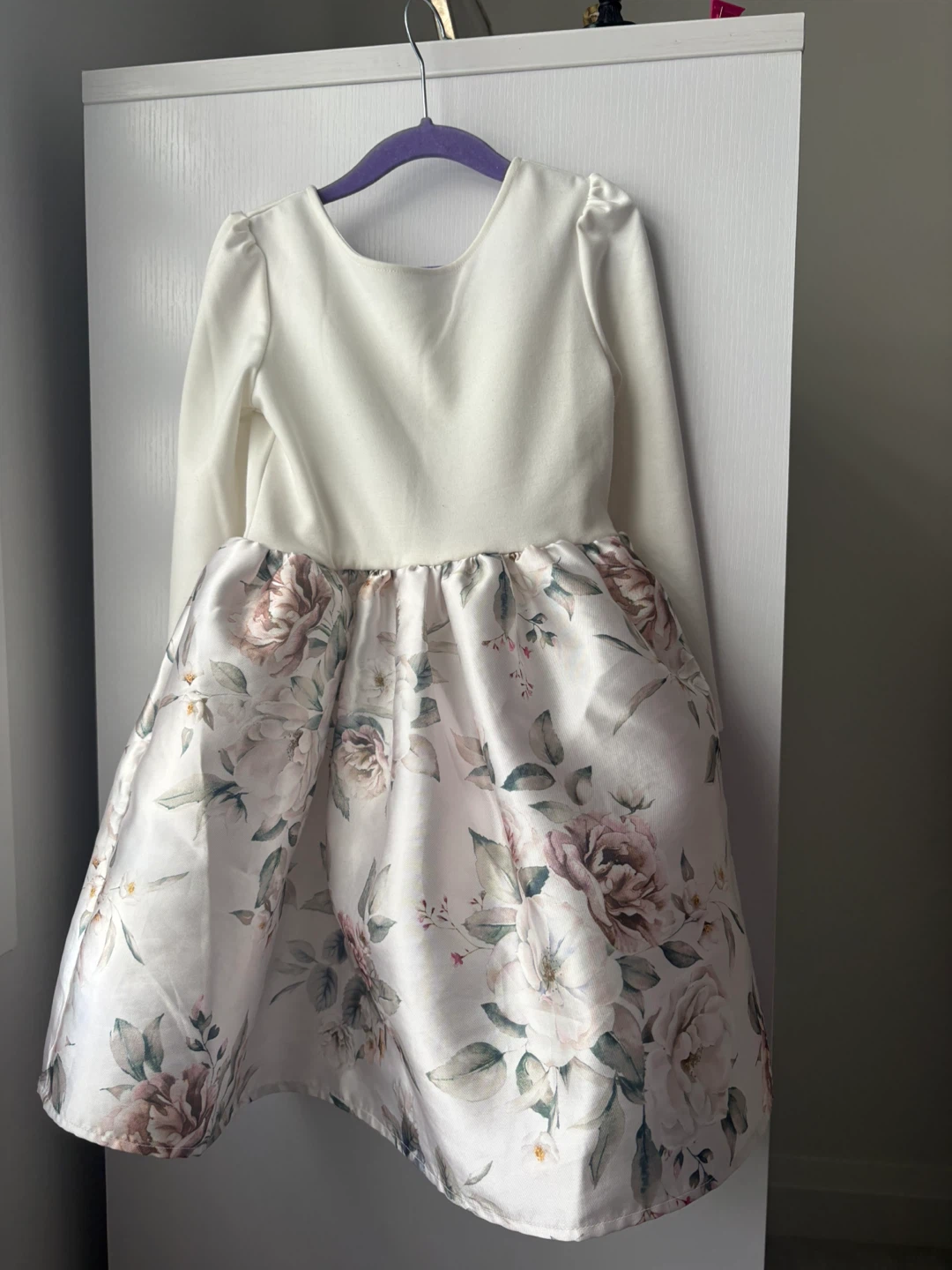 3 party dresses size 5/6T - photo 4