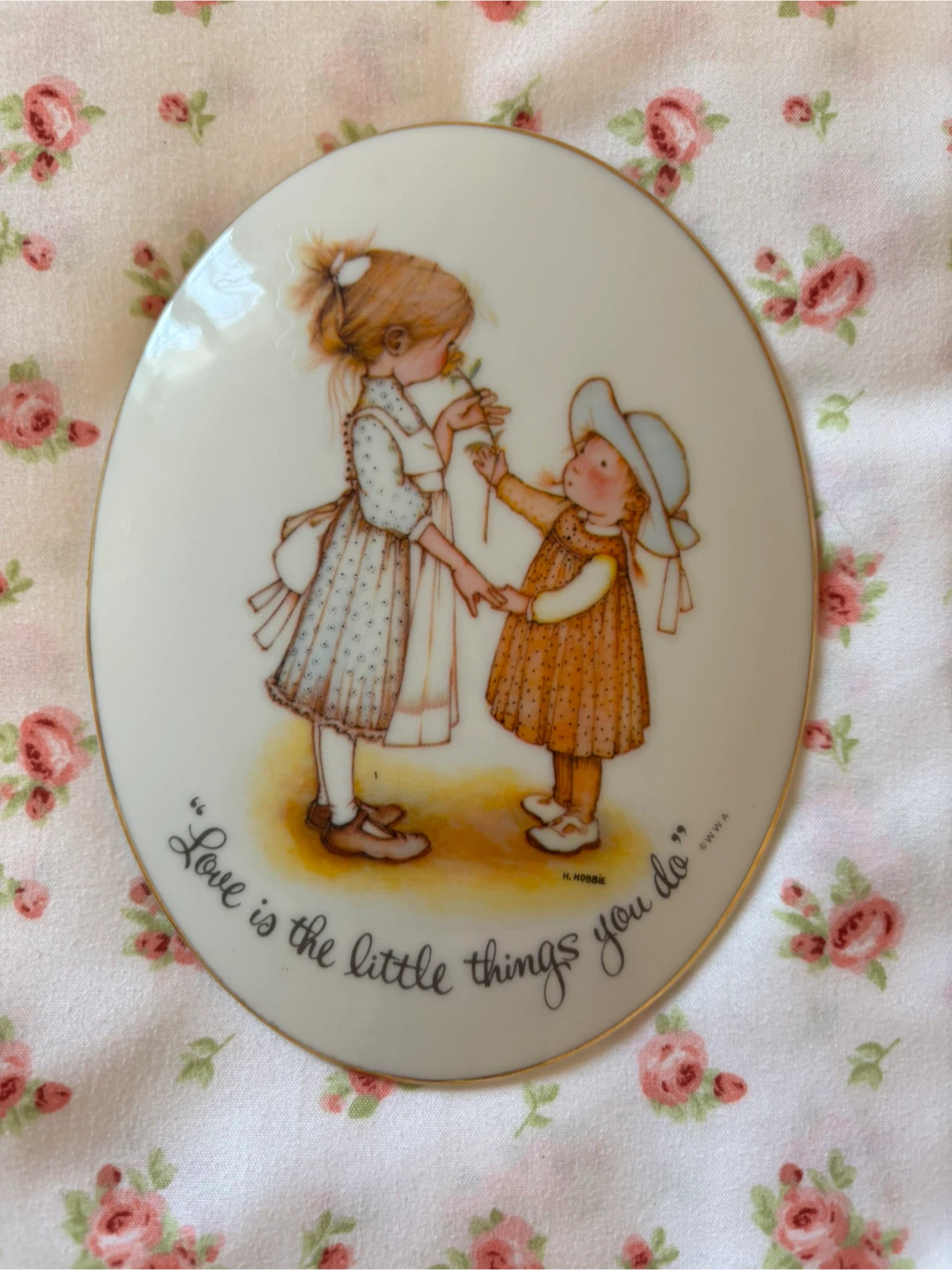 Holly Hobbie Genuine Porcelain Decorative Plate