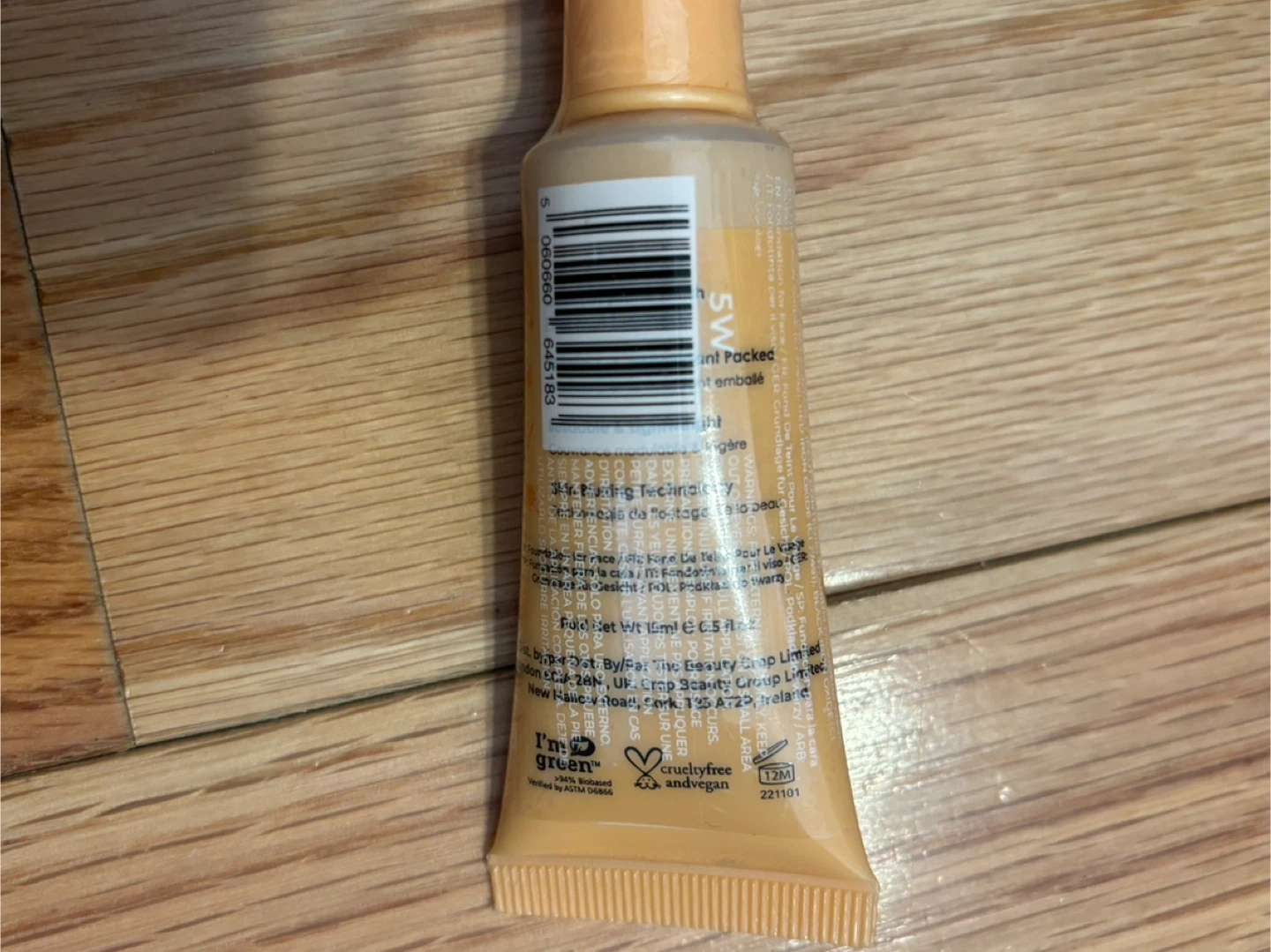 The Beauty Crop Vitamin Babe Skin Loving Foundation - photo 2