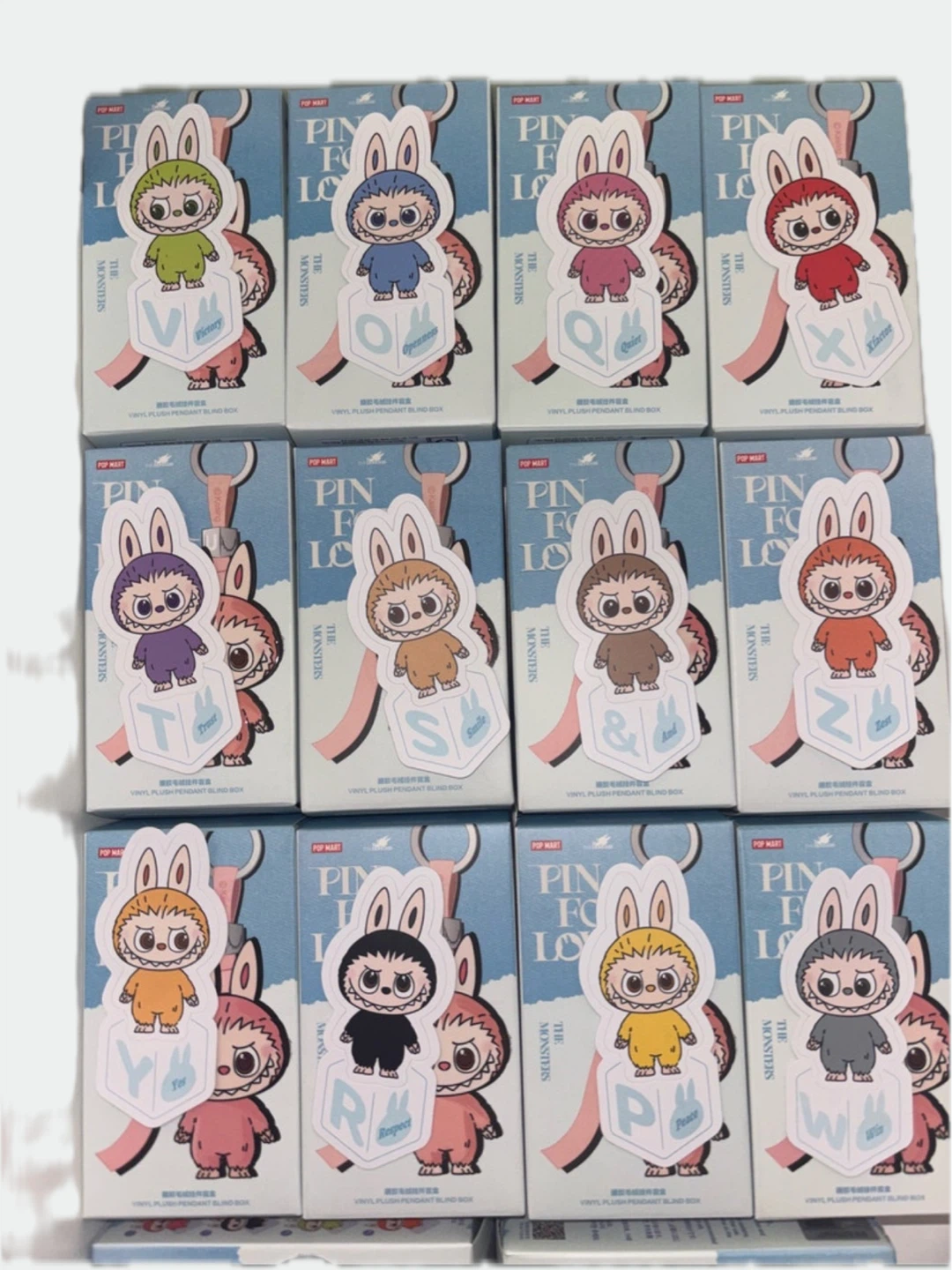 Pop Mart Labubu Keychain - Pin For Love - Blind Boxes