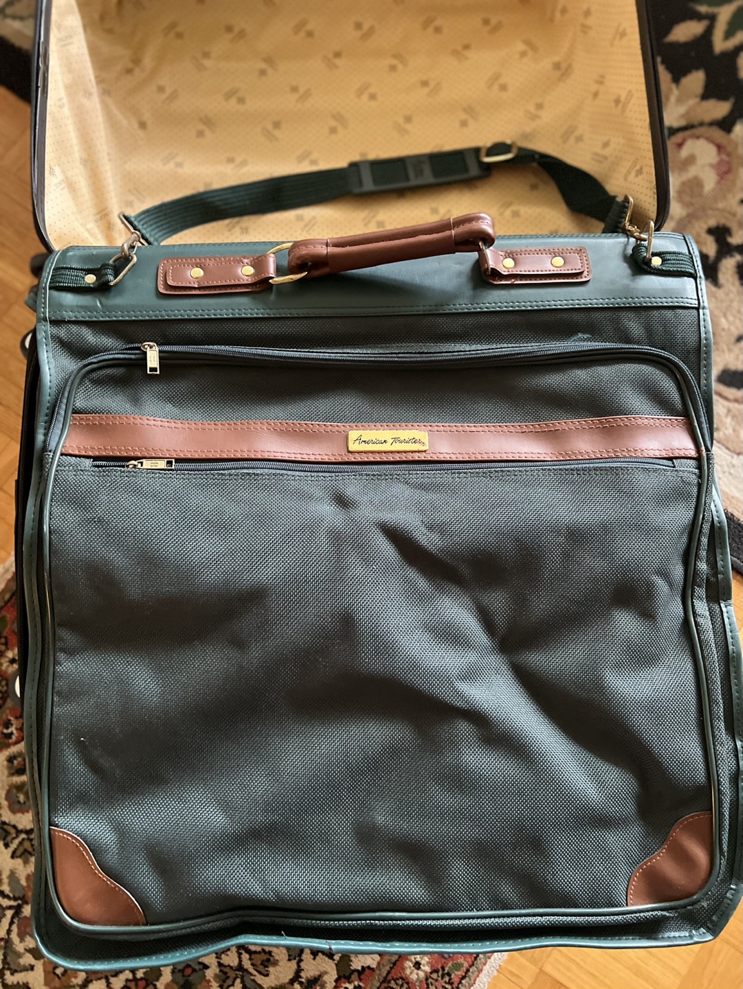 American Tourister Garment Bag