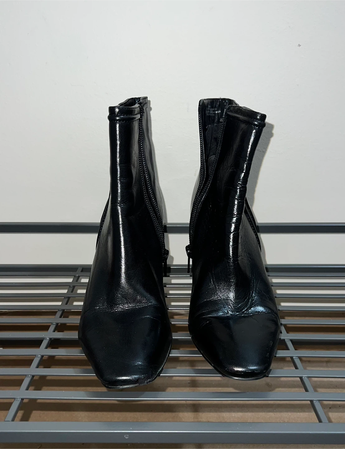 Lea their ankle booties size 7 - photo 5