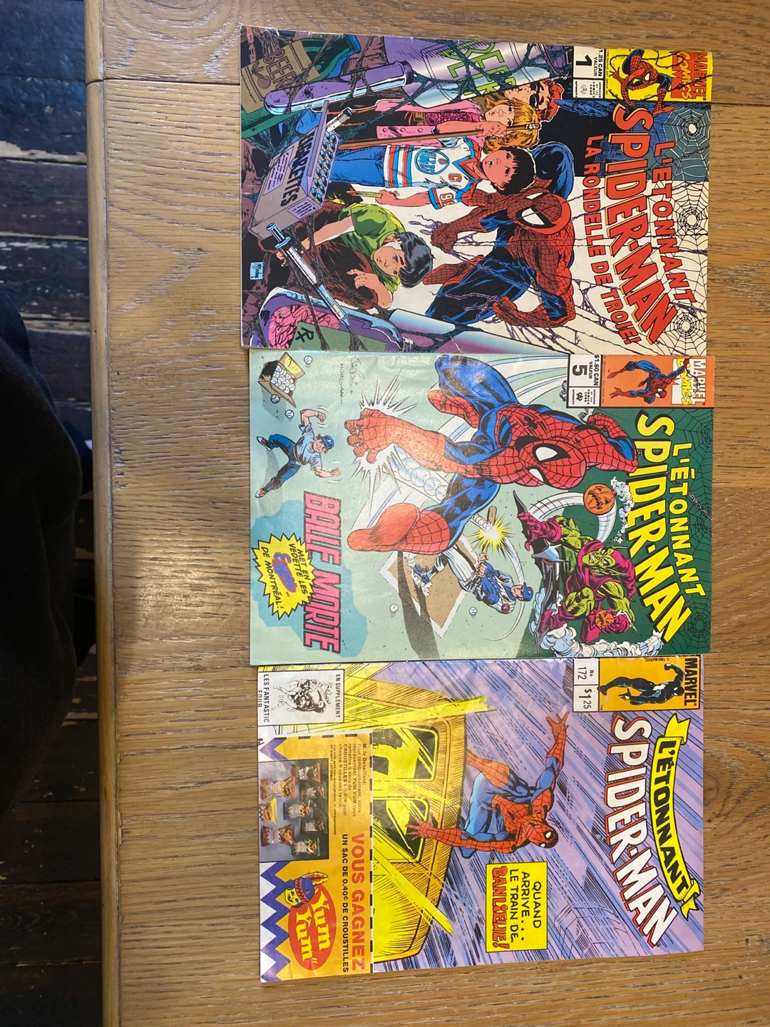L'Étonnant Spider-Man Comic Books (Issues 1, 5, 172)