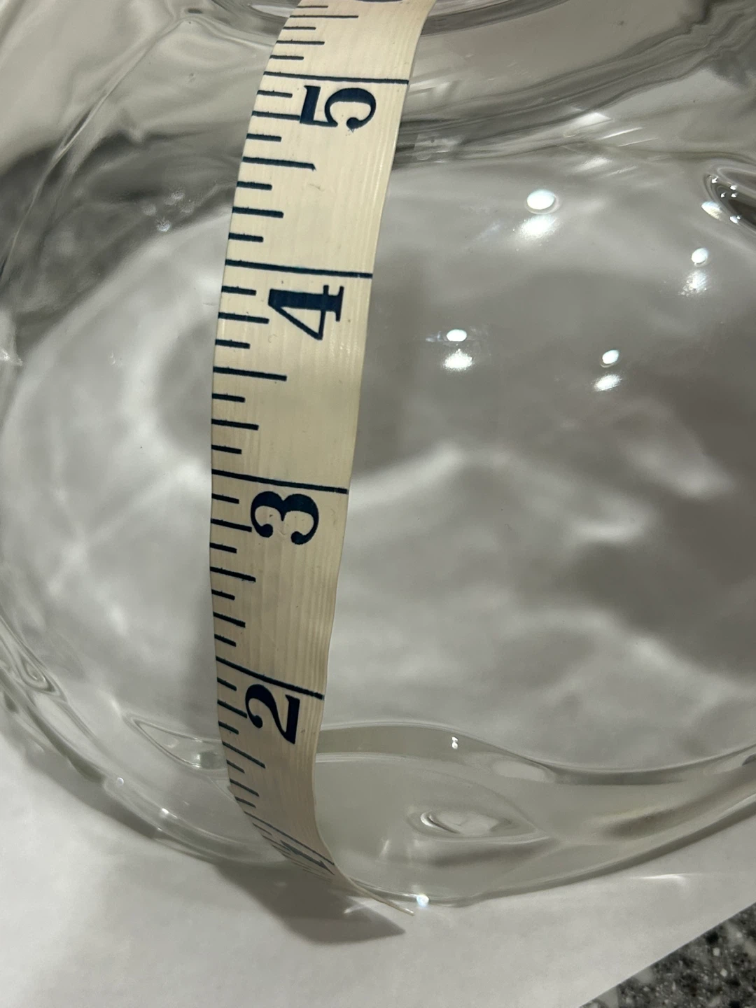 Solid Glass Leaf Bowl 9” Serving Dish 🥕 - photo 5