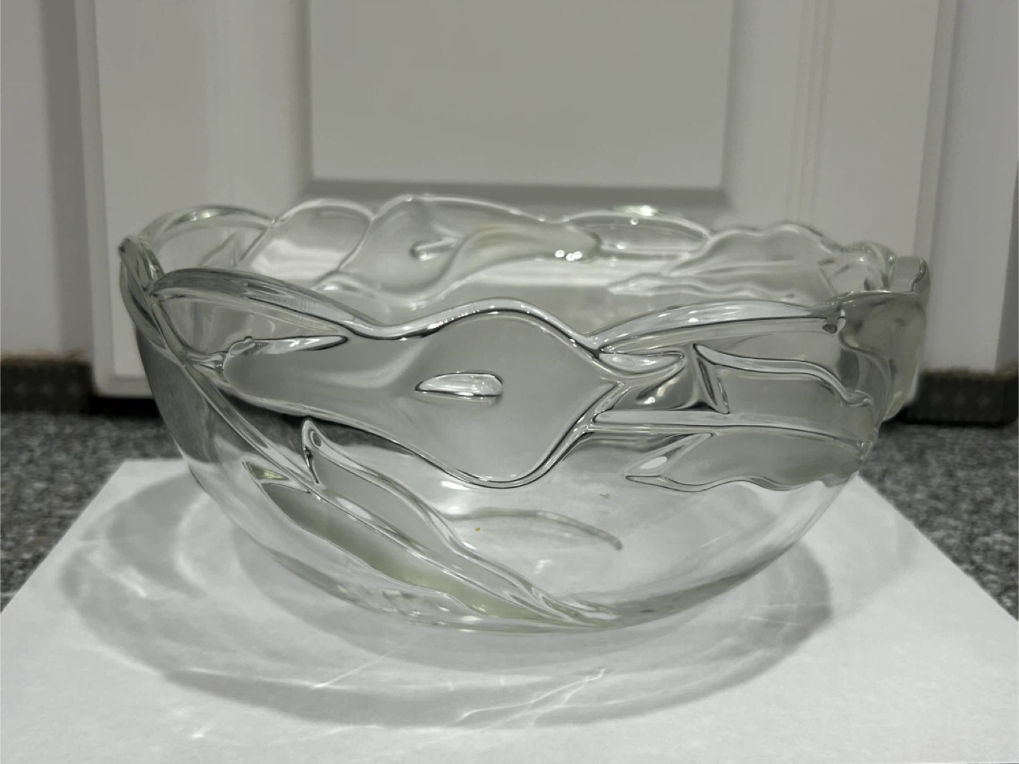 Solid Glass Leaf Bowl 9” Serving Dish 🥕