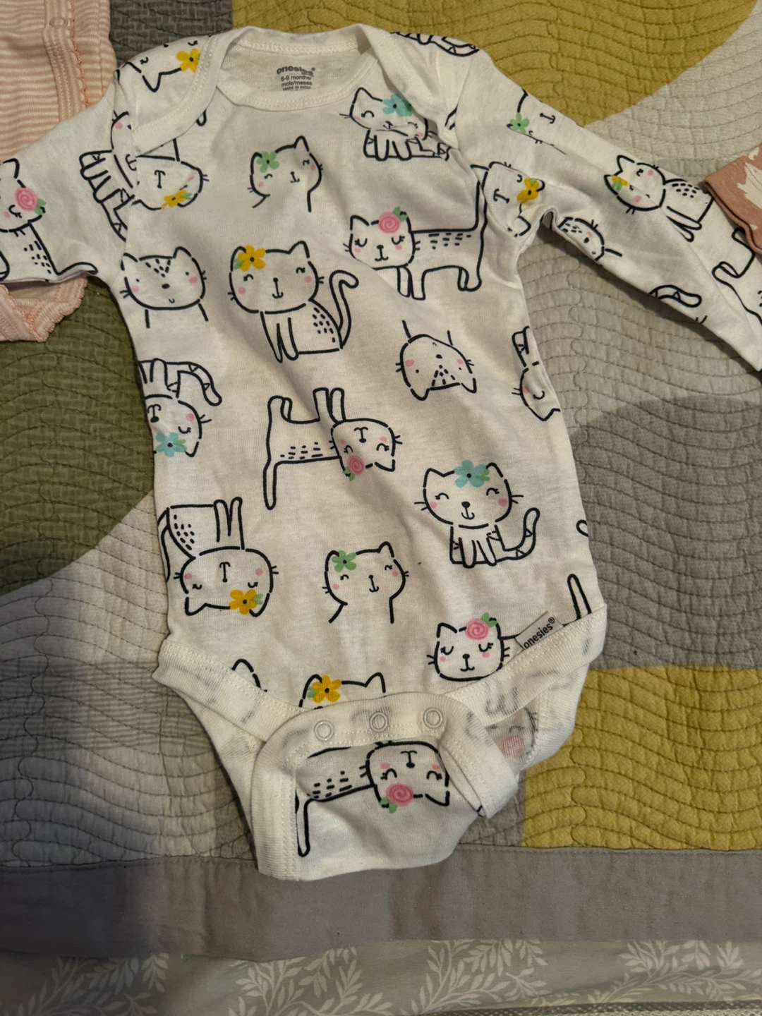 5 Carter's Baby Bodysuits (3-12 Months)