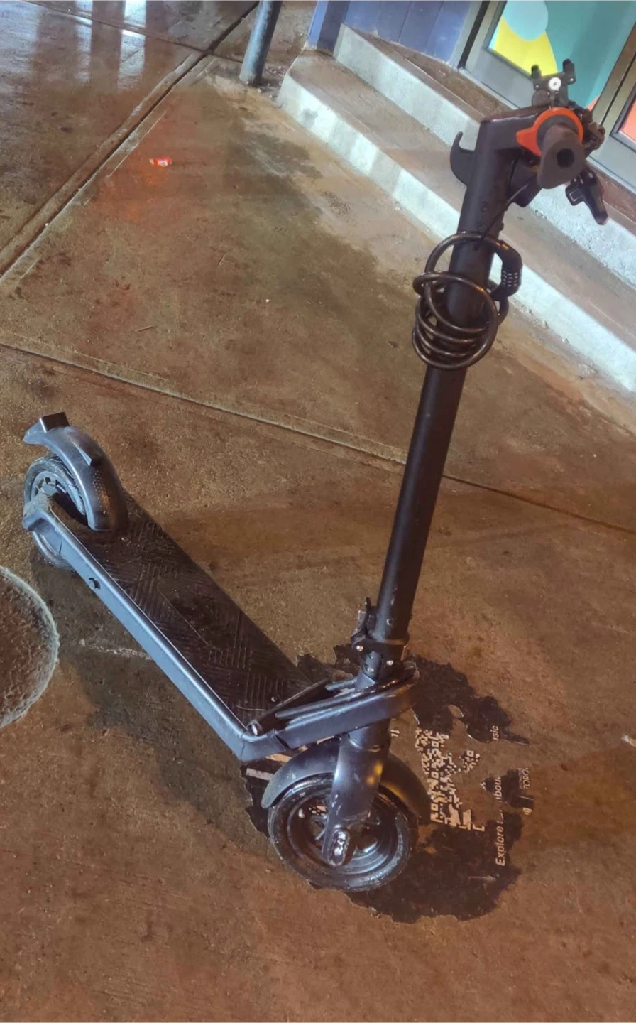 Movin Electric Scooter - photo 2
