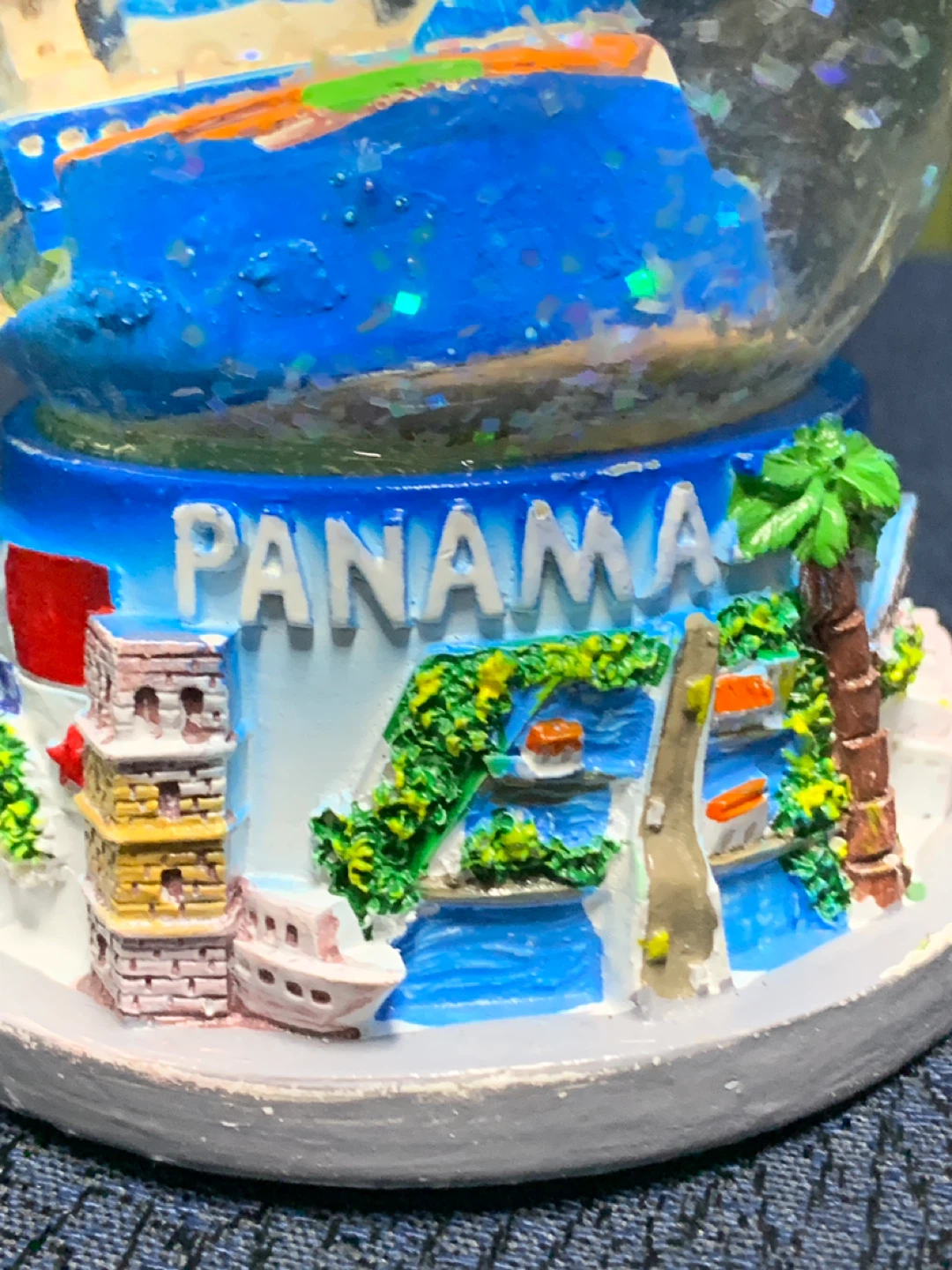 Panama Cruise Ship Snow Globe - photo 4
