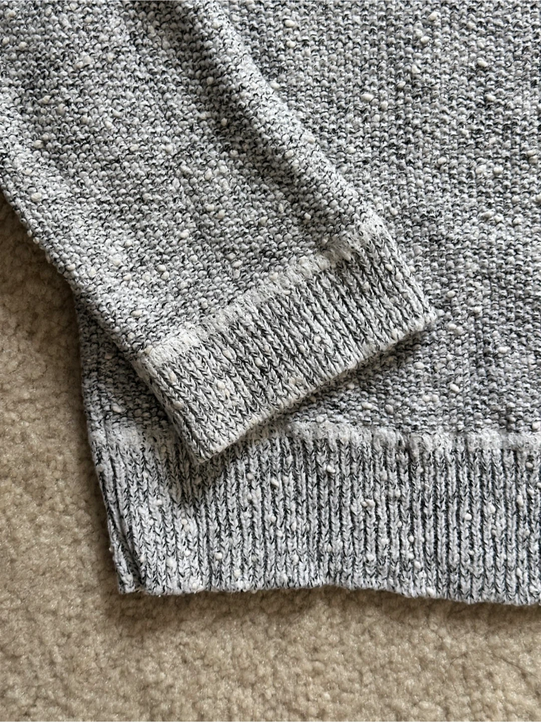 Grey Textured Crewneck Sweater 🥕 - photo 3