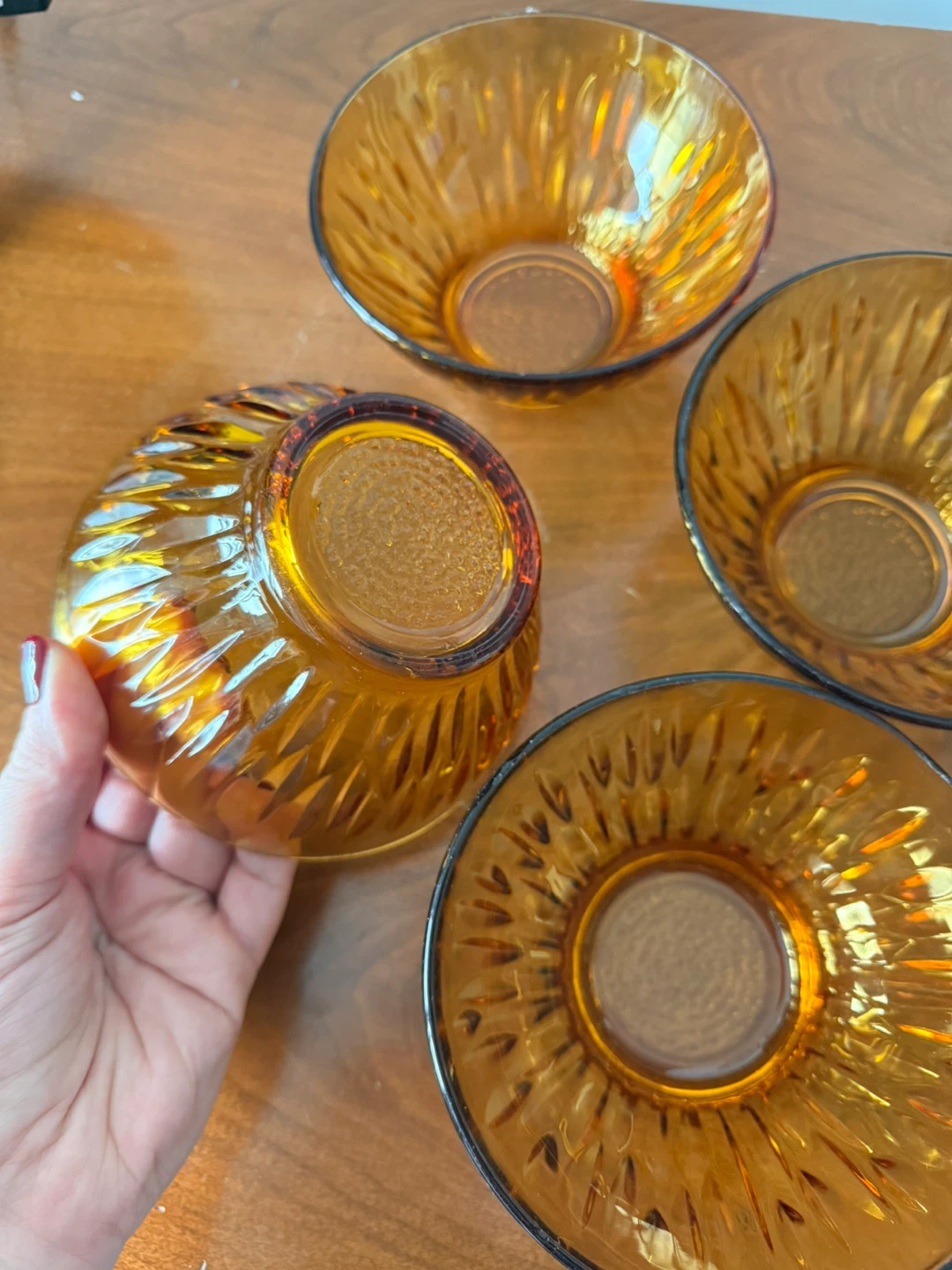 Amber Glass Bowls - Set of 4 - photo 4