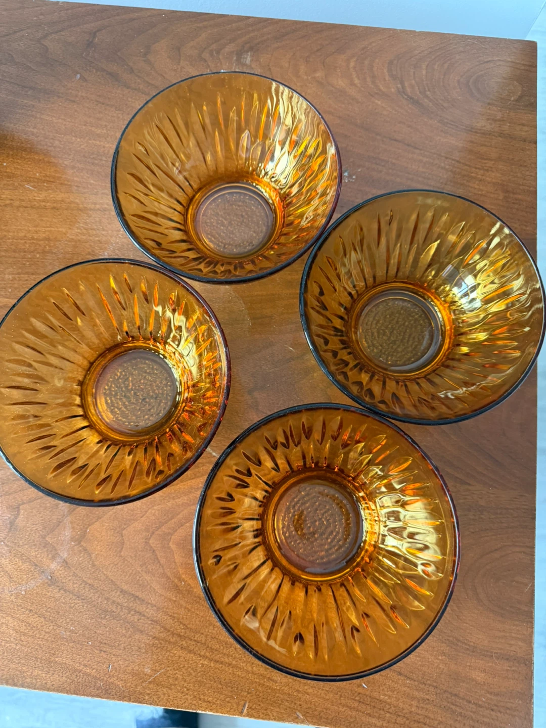 Amber Glass Bowls - Set of 4 - photo 3
