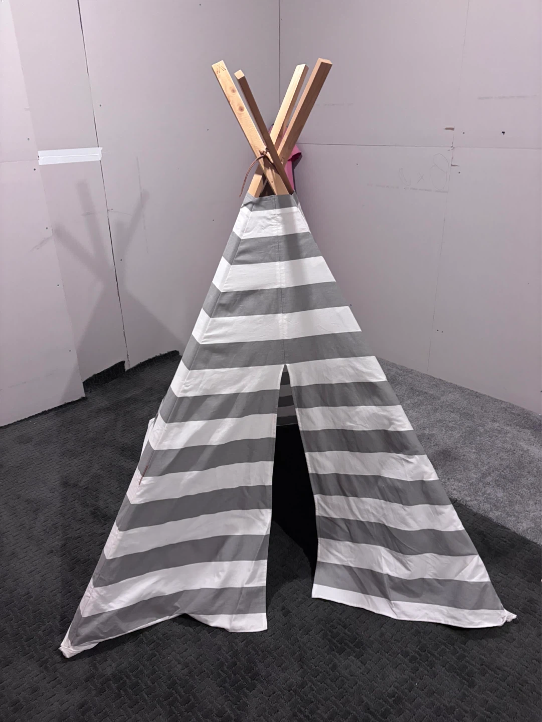 Children's Striped Teepee Tent