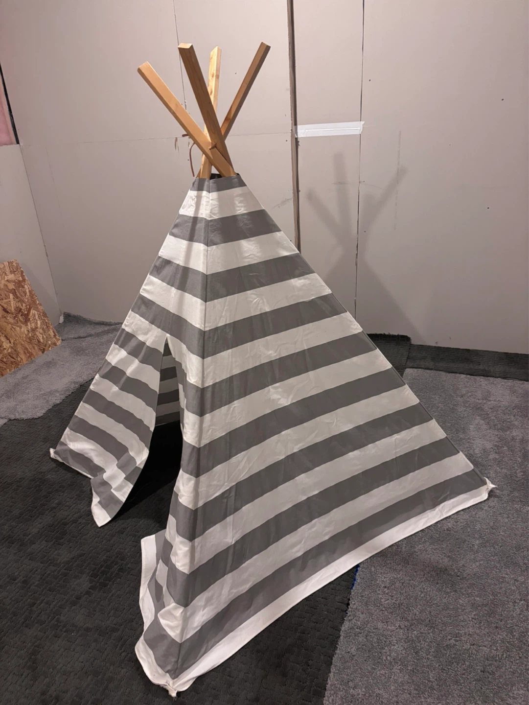 Children's Striped Teepee Tent - photo 4