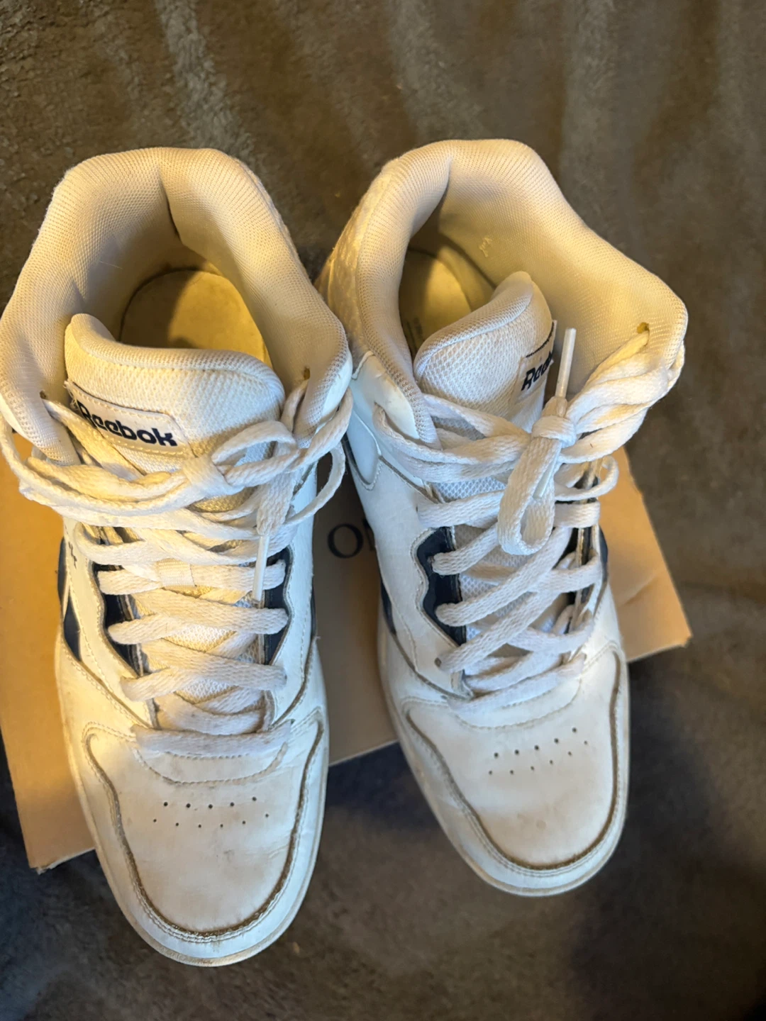 Reebok Men's White High-Top Sneakers - Size 8 - photo 4