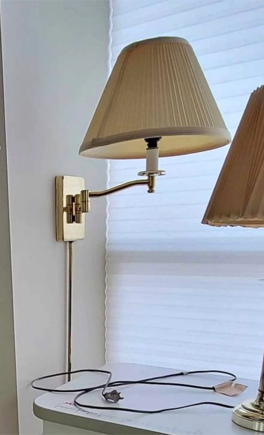 Wall lamp