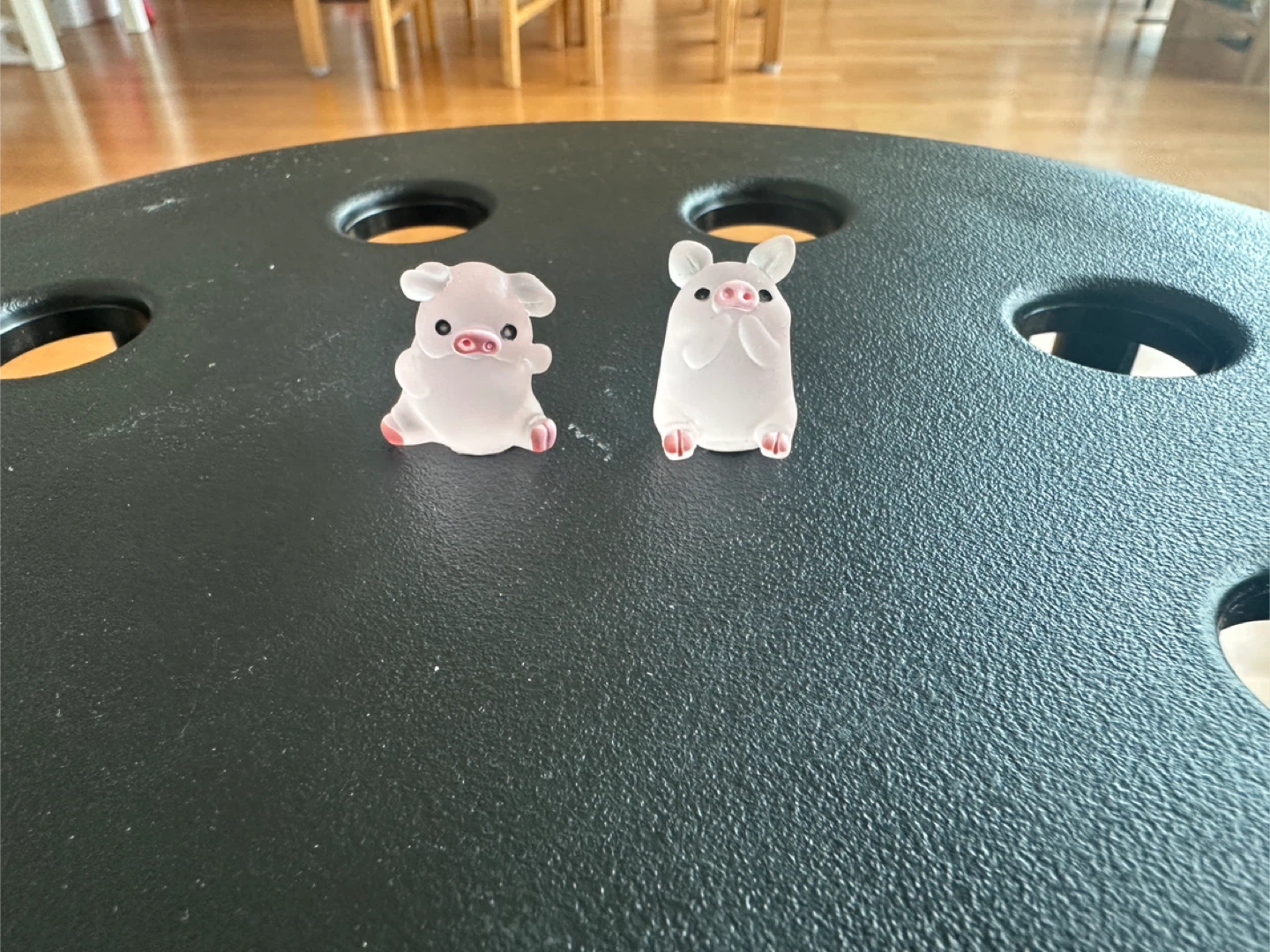 Lucky PINK PIG figurines