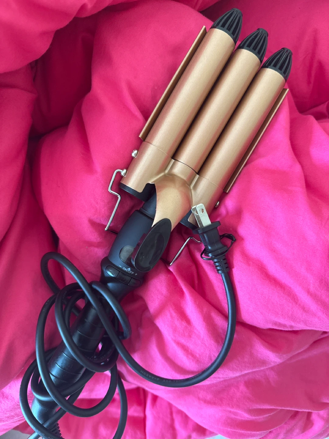 Gold Triple Barrel Waver