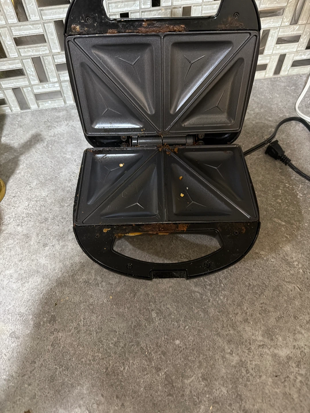 Toastmaster Sandwich Maker - photo 2
