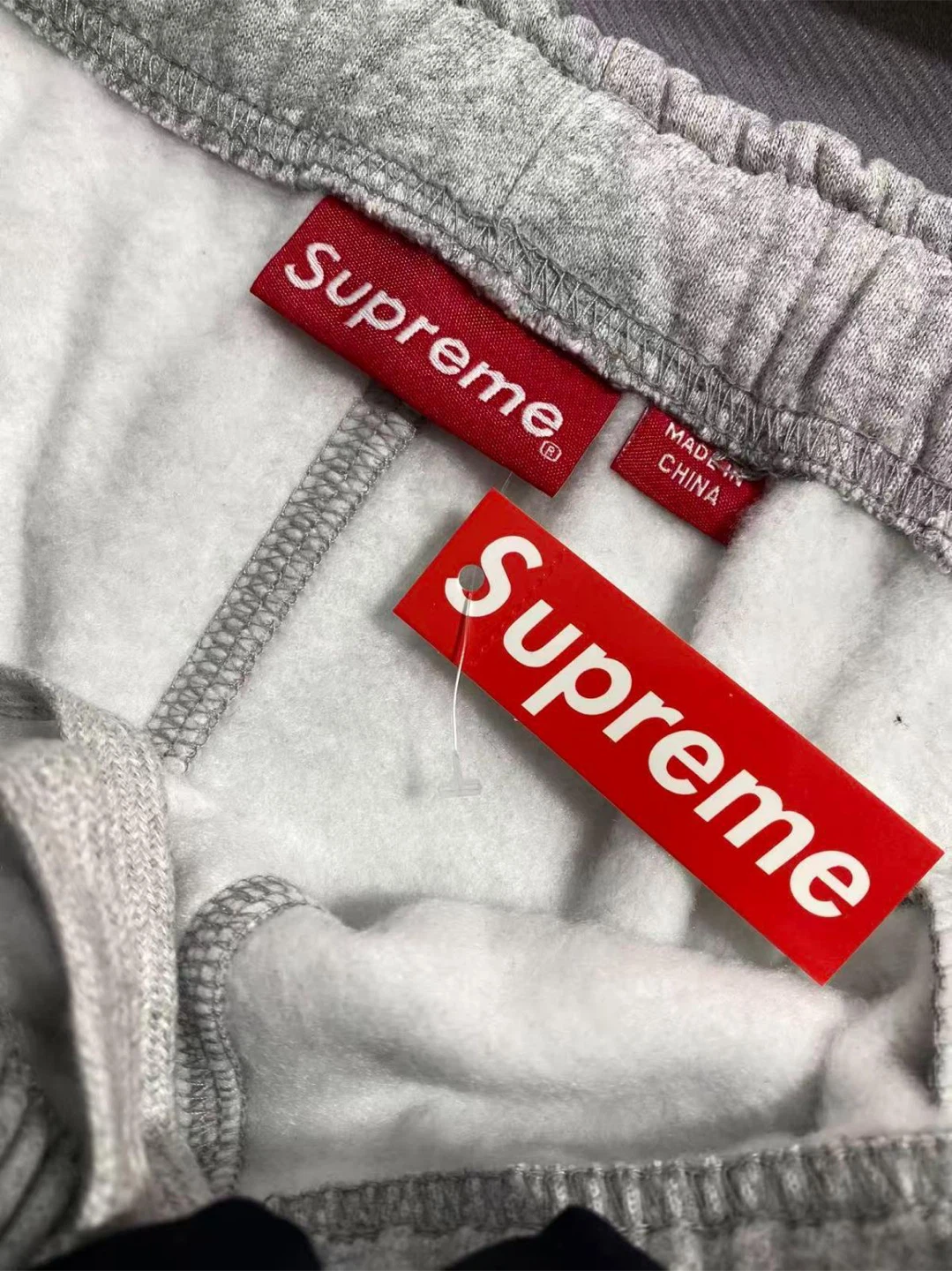 Supreme Logo Sweatpants - Grey - photo 5