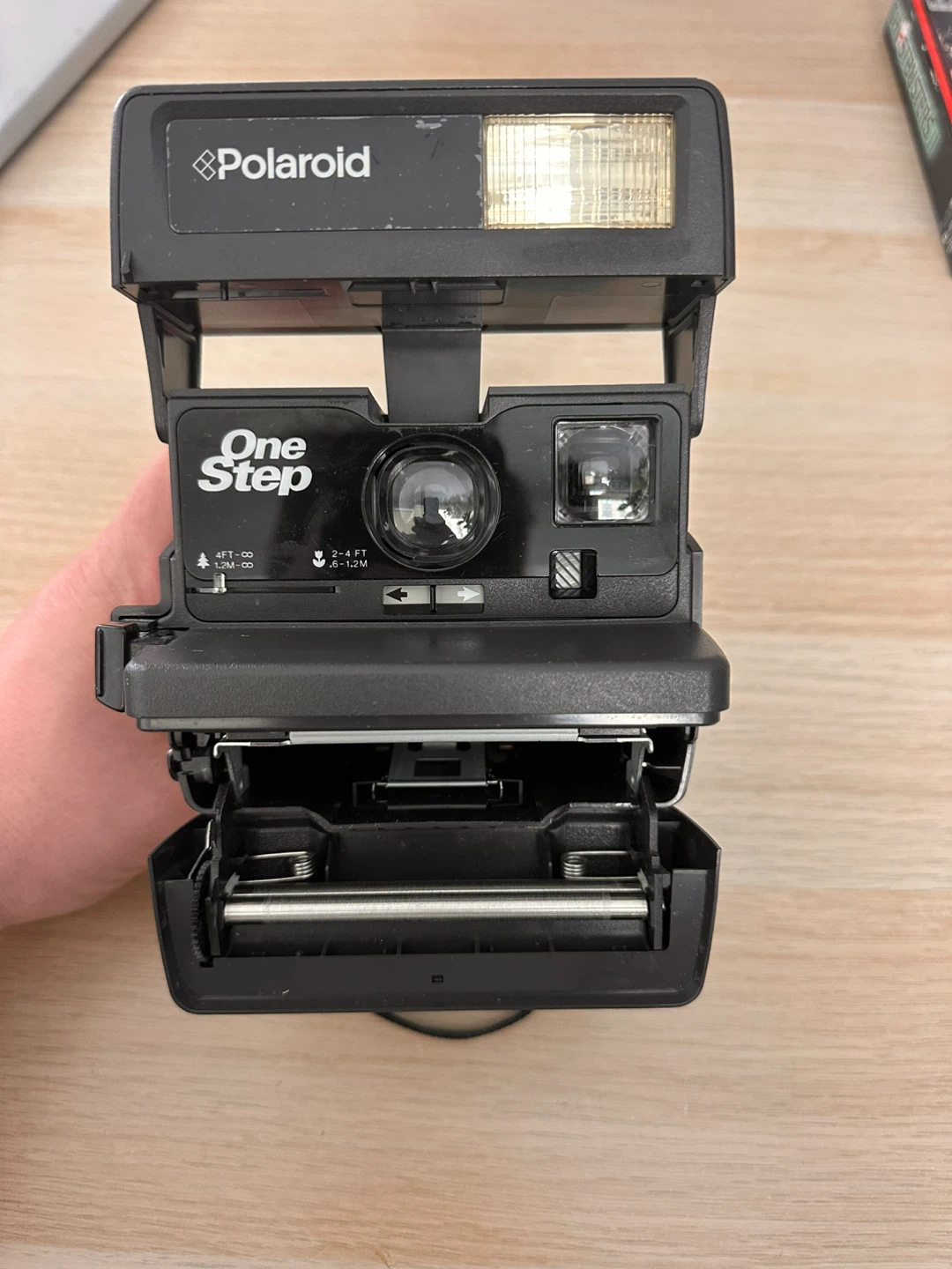 Polaroid One Step Instant Camera - photo 2