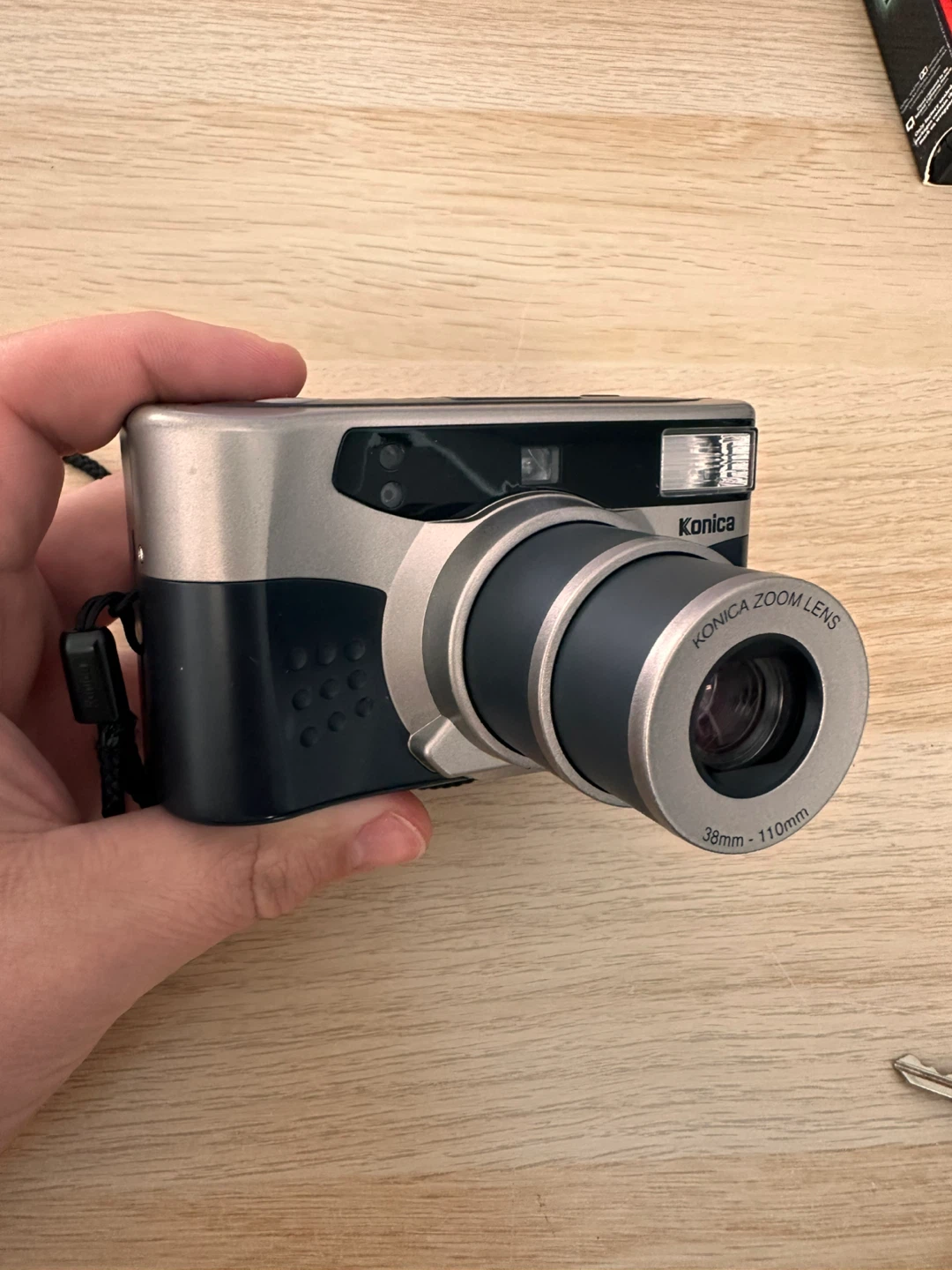 Konica Z-Up 110 VP 35mm Point and Shoot Camera - photo 5