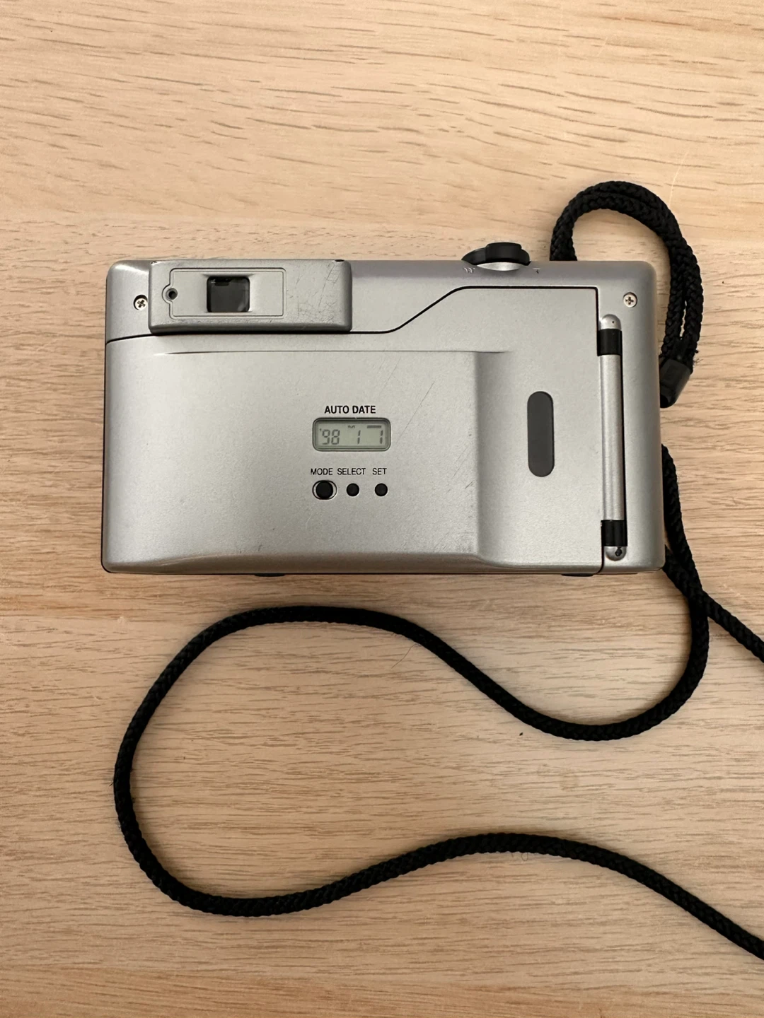 Konica Z-Up 110 VP 35mm Point and Shoot Camera - photo 3