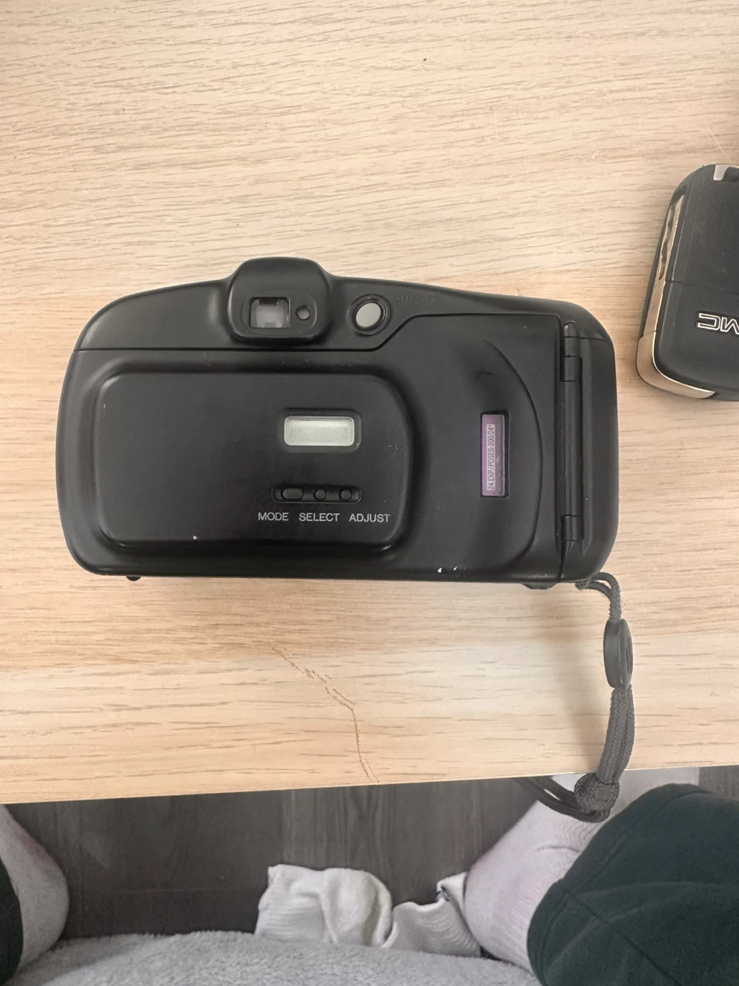 Minolta Freedom Action Zoom QD Camera - photo 4