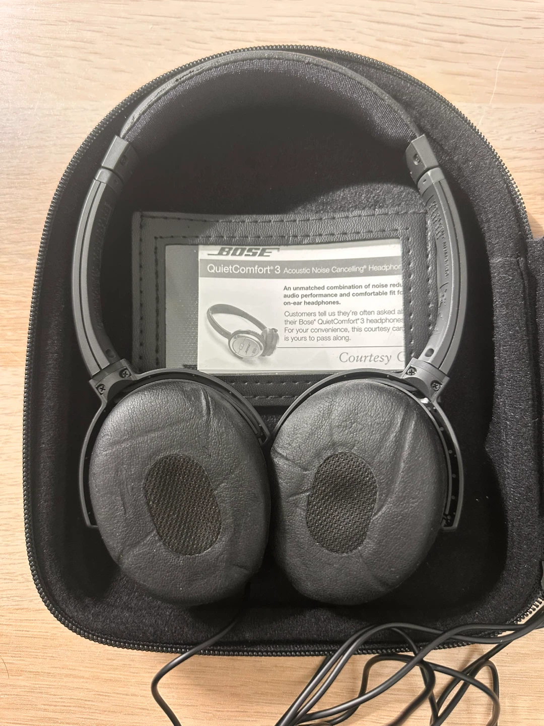 Bose QuietComfort 3 Acoustic Noise Cancelling Headphones - photo 3