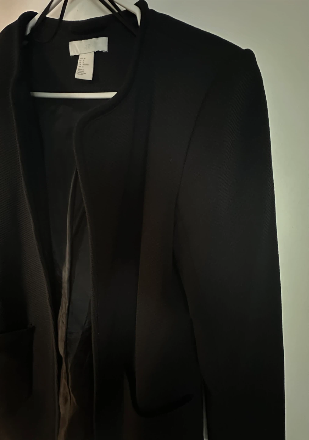 H&M light weight jacket - photo 3