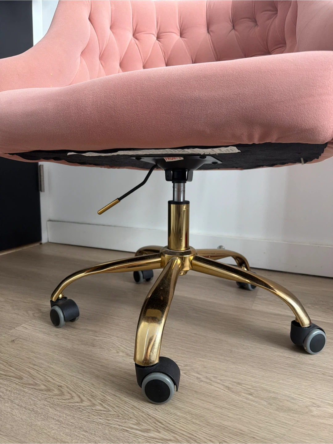 Pink blush Tufted Swivel Office Chair - photo 2