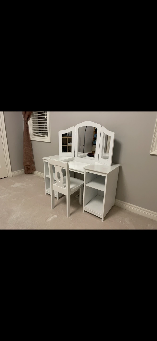White Vanity Table and Chair Set with Triple Mirror - photo 2