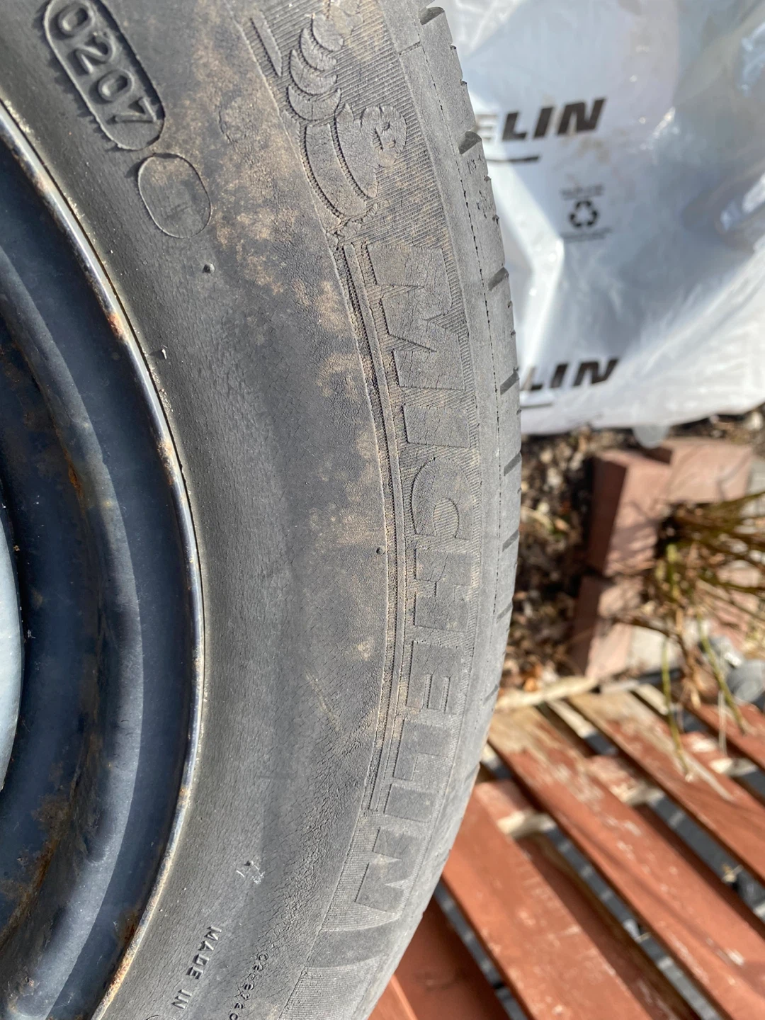 Michelin Tires P205/65R15 92T (Set of 4) with steel rim - photo 4