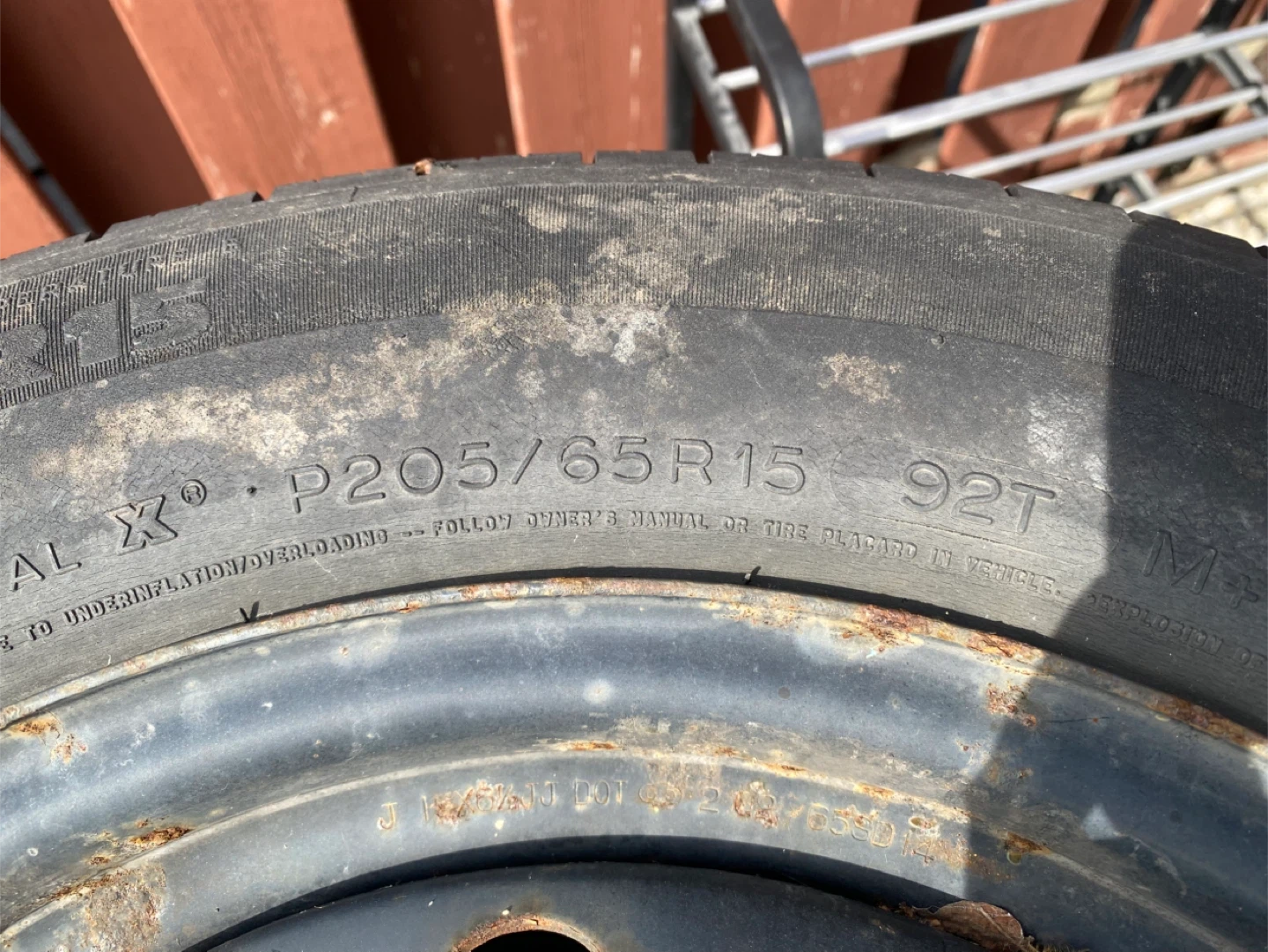 Michelin Tires P205/65R15 92T (Set of 4) with steel rim - photo 3