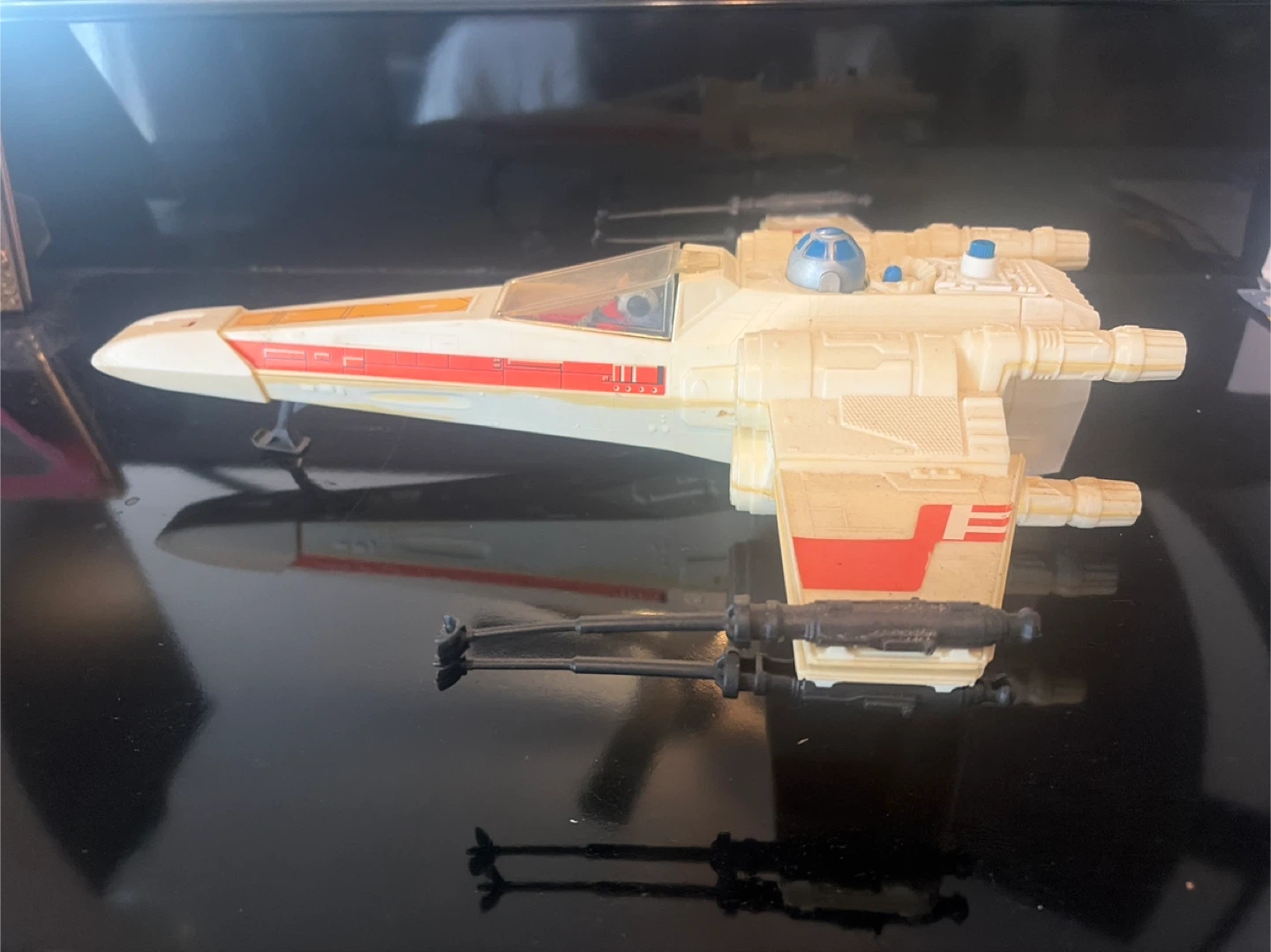 Vintage Star Wars X-Wing Fighter Toy with Pilot - photo 2