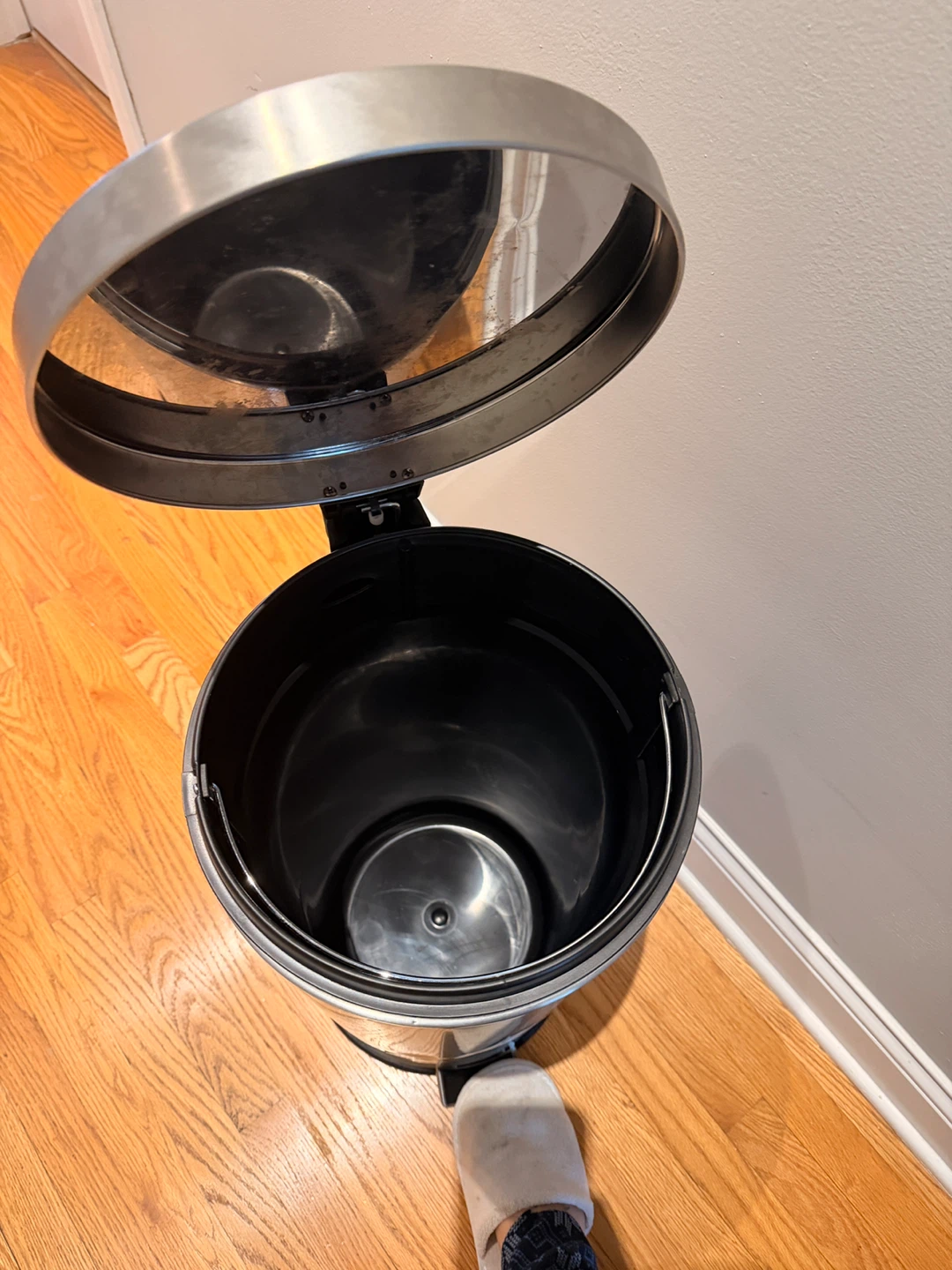 Stainless Steel Step Trash Can - photo 5