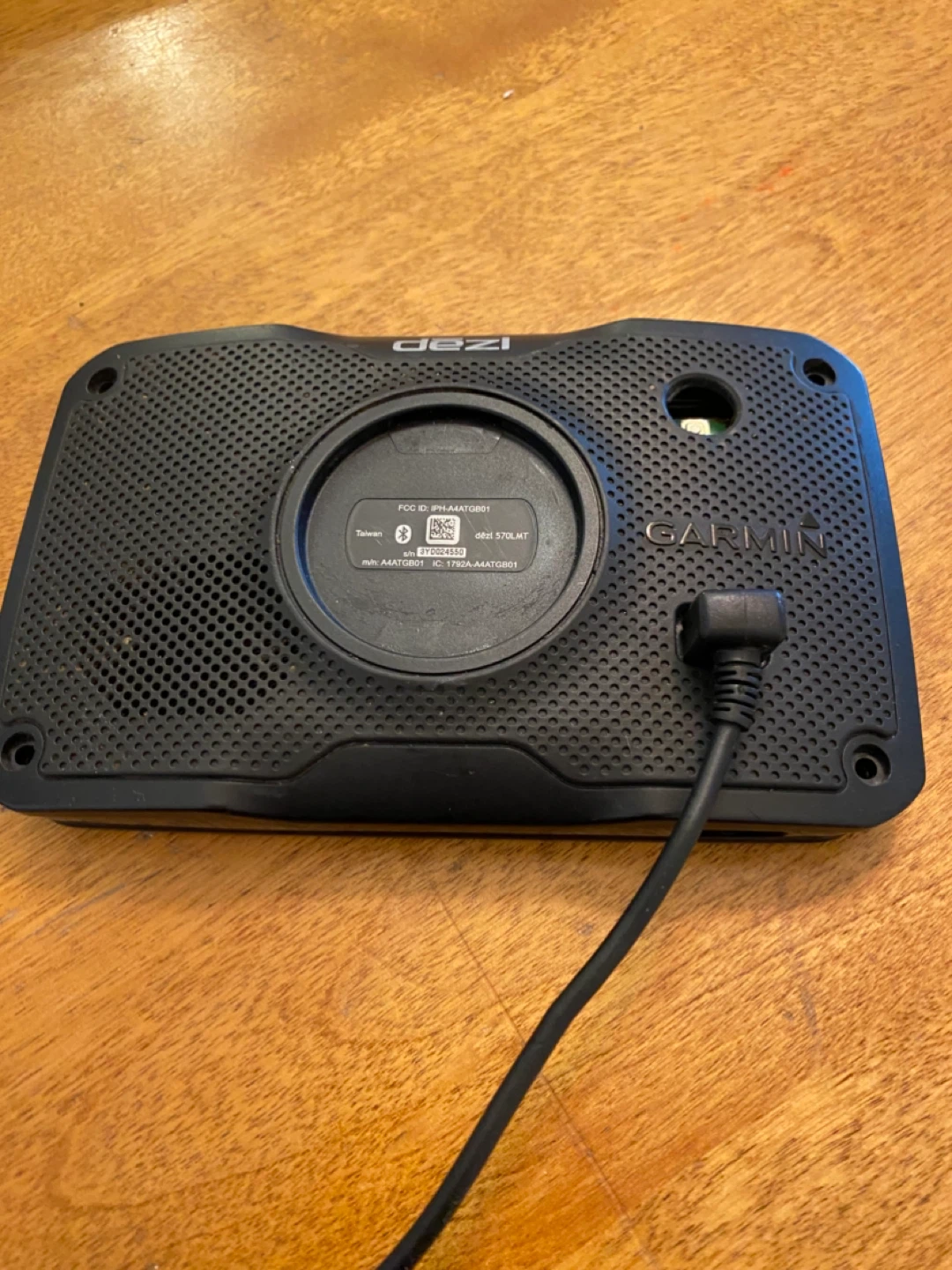 Garmin GPS Device with Car Charger - photo 2