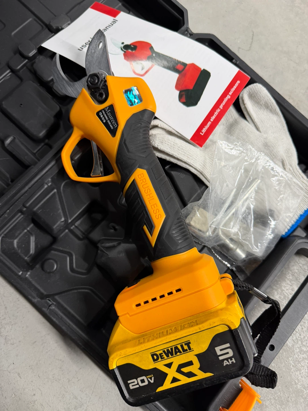 Cordless Pruning Shears for Dewalt 20V Battery - photo 2